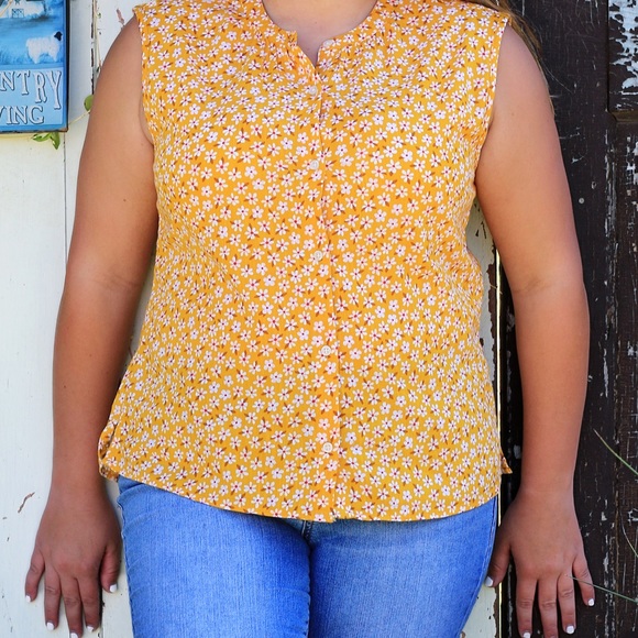 Old Navy Women’s Floral Tank Top - Picture 1 of 5